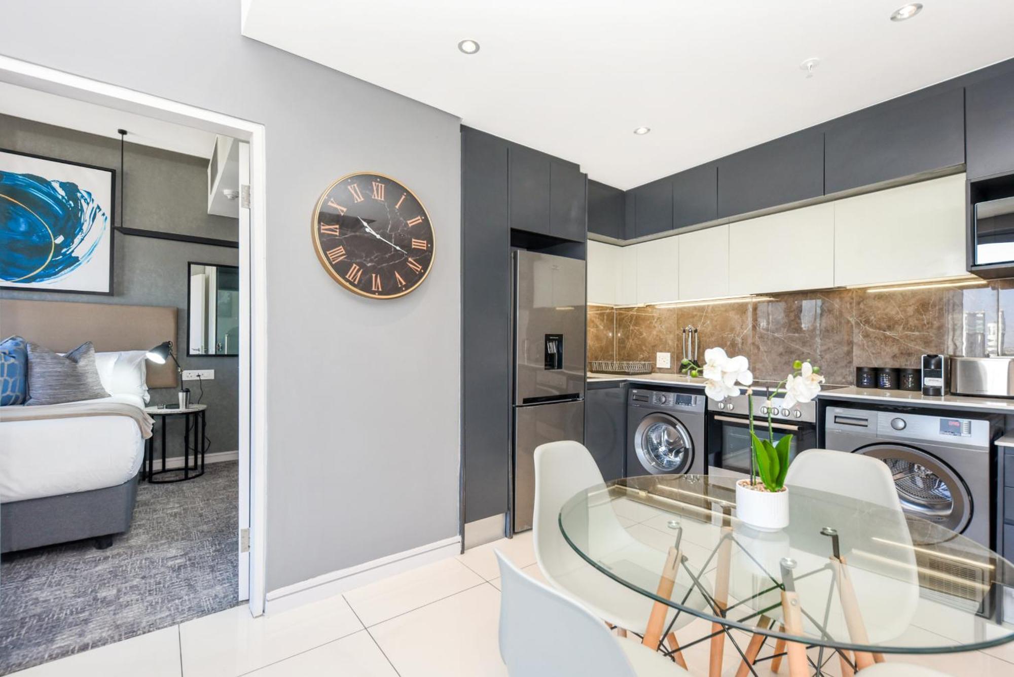 Apartment Chic In 5 Star *